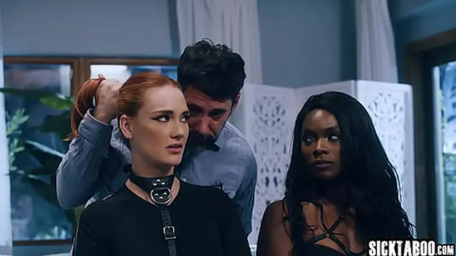 Ebony MILF Ana Foxxx plays submitter with Siri Dahl′s big ass🍑 husband